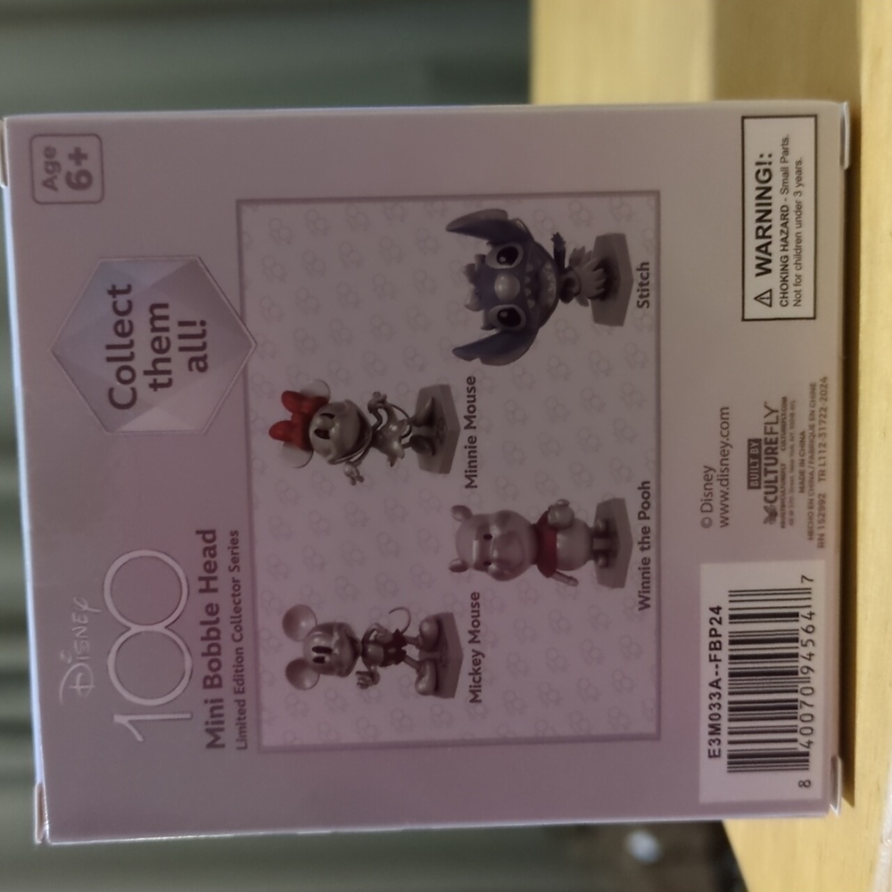 Winnie The Pooh Mini Bobble Head 4" Tall - Picture 5 of 5